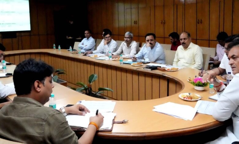 Dr. Prem Chand Aggarwal today held a review meeting with officials regarding the progress of “Amrit Yojana” in the auditorium room of the Legislative Assembly.