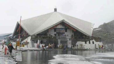 Preparations for closing the doors of Hemkund Sahib for winter are complete, final prayers today