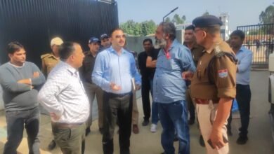 District Magistrate takes strict stand on illegal firecracker storage, warehouse sealed, warning of strict action