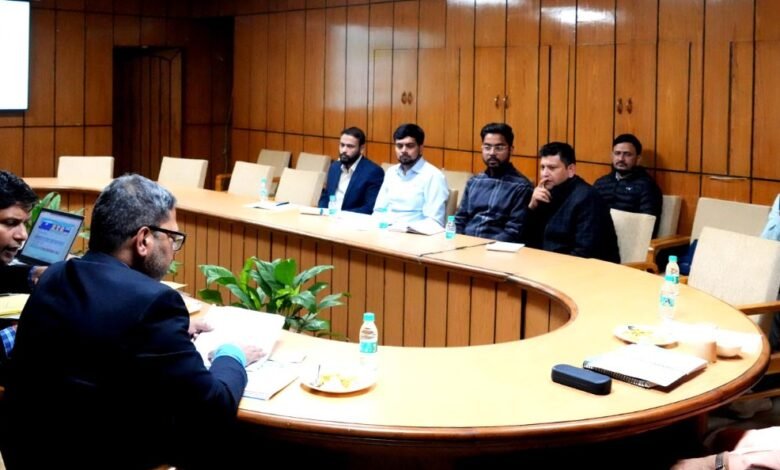 Nainital: Minister reviewed the progress of development works, emphasised on renovation of parking and parks