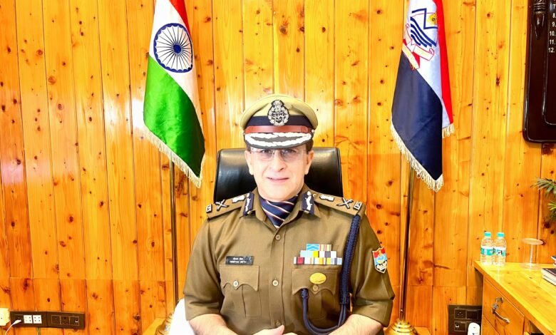 Shri Deepam Seth assumed charge as Director General of Police(DGP) of Uttarakhand