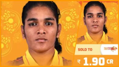 Dharavi's daughter Simran Sheikh became the most expensive player of WPL 2025, bought by Gujarat Giants for Rs 1.9 crore