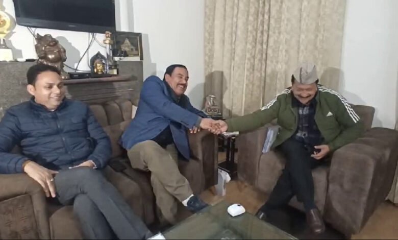 Dispute over tickets in Congress, heated debate between party leaders