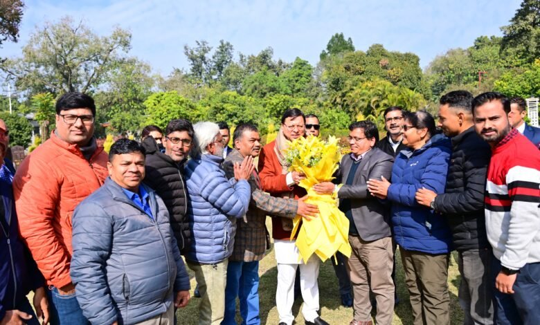 Chief Minister Pushkar Singh Dhami congratulated the new executive of Uttaranchal Press Club