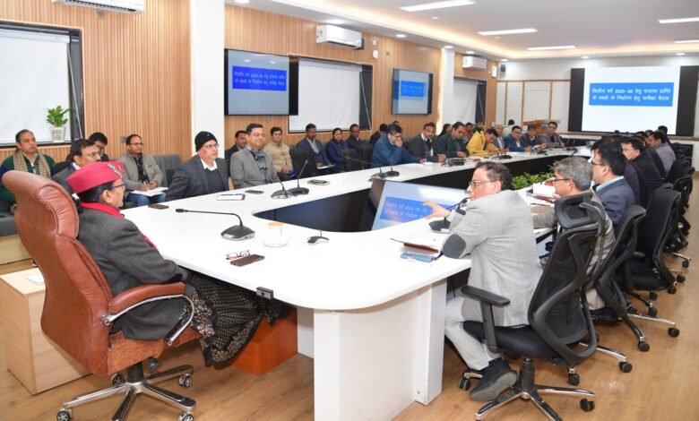 Chief Secretary's strong displeasure over slow progress in NABARD schemes, gave instructions to speed up