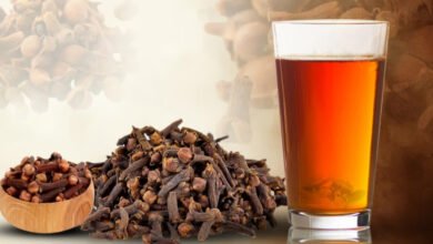 Clove water: Amrit for health, beauty and hair
