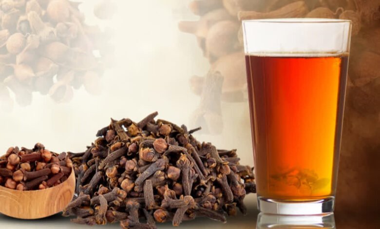 Clove water: Amrit for health, beauty and hair