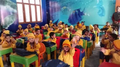 Smart class started in Uttarkashi, students are connecting with technology