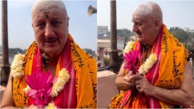 Anupam Kher celebrated his 70th birthday in Haridwar, reached Harihar Ashram with Anil Kapoor