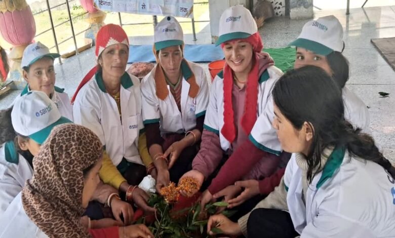 Women are busy preparing for the Char Dham Yatra, special training program is going on in Kharsali