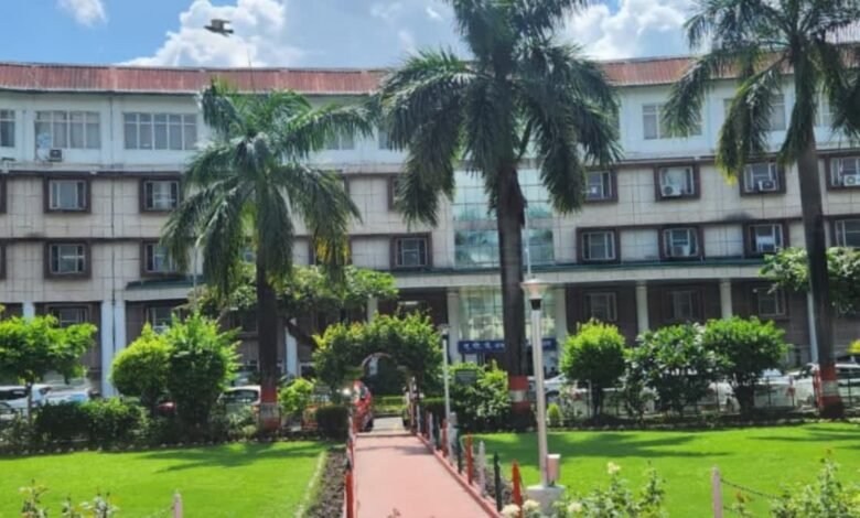 Scam in land purchase in Haridwar, questions raised on the role of former DM