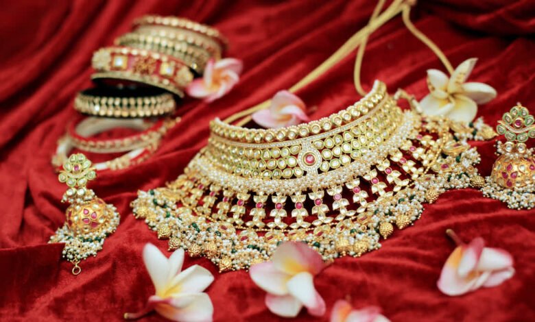 Gold gift received at the time of marriage can become a reason for tax, know the complete information of income tax rules