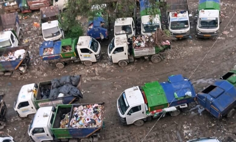 Public enraged at the negligence of the Municipal Corporation, anger erupted in IT Park