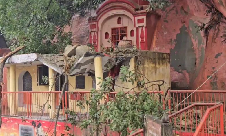 Rain havoc in Haridwar, Swayambhu Shivlinga damaged due to landslide in Bhimgoda Kund