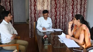 Tehri District Magistrate conducted public hearing and inspection in Jakhnidhar, expressed displeasure over non-availability of telemedicine facility