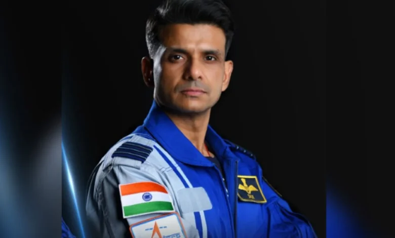 Emotional message of Shubhanshu Shukla who went to space, gave special thanks to his wife