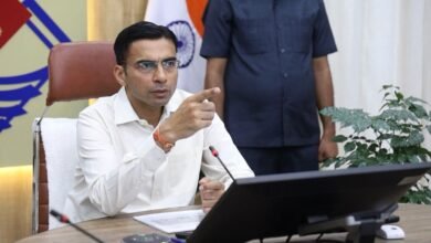 Notice to Dehradun DM Savin Bansal, Allegation of protocol violation during the visit of Lok Sabha Speaker