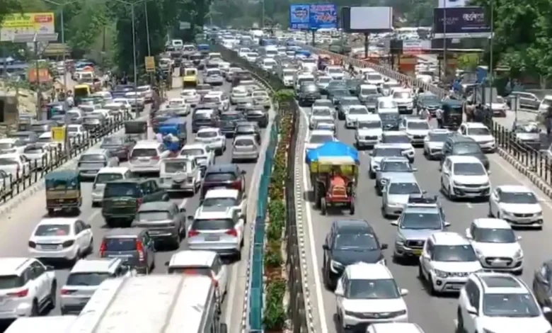 Control of weekend traffic in Dehradun: Police strategy and technology brought relief