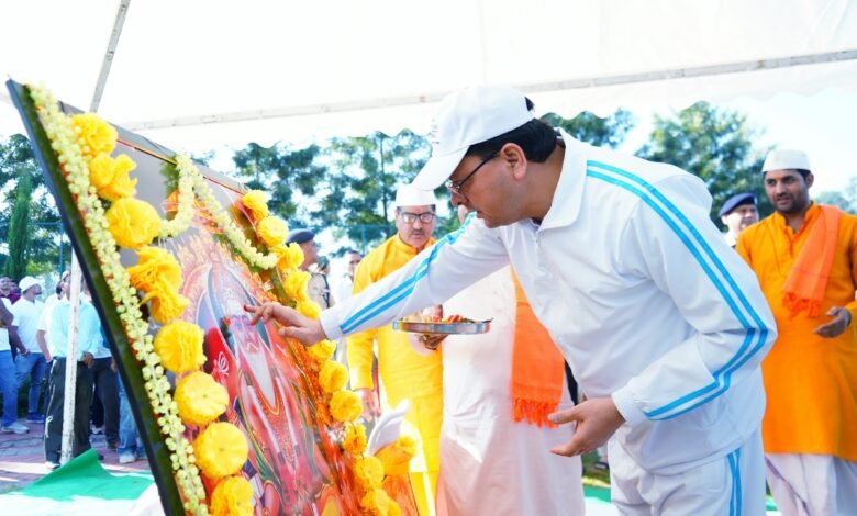 A grand Swachhotsav was organised in Dehradun on the occasion of PM Modi's birthday, emphasising on cleanliness and environmental protection.
