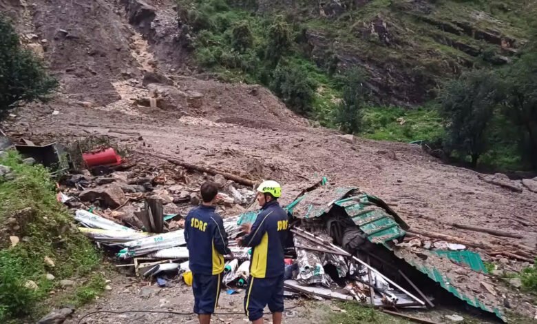 Torrential rains cause devastation in Dehradun-Rishikesh, Tapkeshwar temple bridge washed away