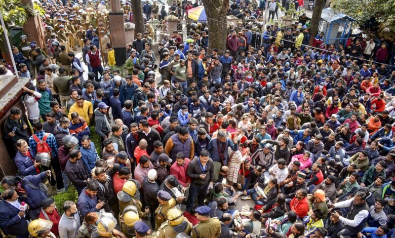 Violent protests erupt in Dehradun over paper leak scam, youth demand CBI probe