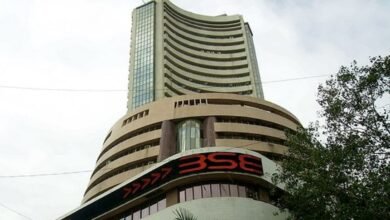 The stock market closed with a slight increase in the Muhurat trading session, new hopes were seen among investors.