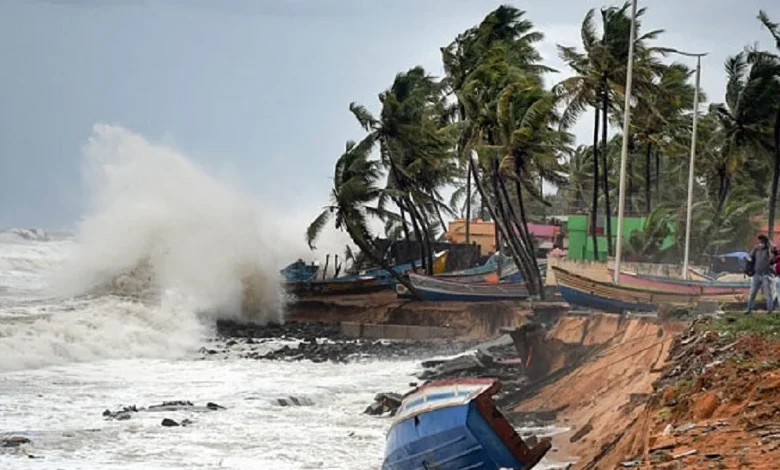Cyclonic storm 'Montha' wreaks havoc in South India, Andhra Pradesh and Odisha on high alert