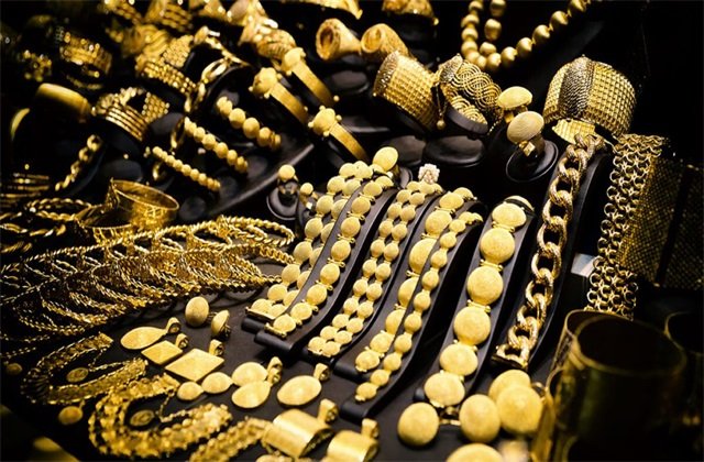 Bullion market on fire due to Trump's tariff decision, gold and silver become expensive