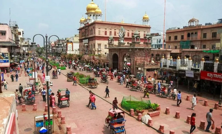 Security alert in Delhi: Vigilance increased at Red Fort and Chandni Chowk