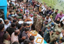 Martyrdom Sikkim Avalanche 2026: Pithoragarh's son martyred, Vikas Kumar returns home wrapped in the tricolor, his wife's heart melts.