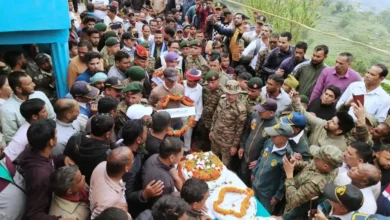 Martyrdom Sikkim Avalanche 2026: Pithoragarh's son martyred, Vikas Kumar returns home wrapped in the tricolor, his wife's heart melts.