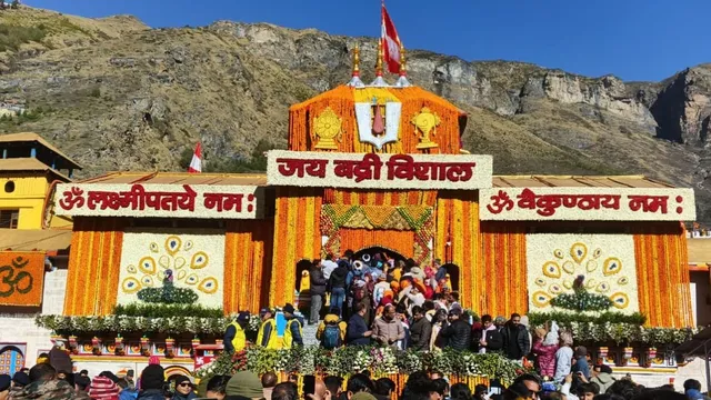 Badrinath Temple Opening 2026: The portals of Badrinath Dham opened amidst Vedic chants, and 16,000 devotees offered prayers before the Akhand Jyoti (eternal flame).