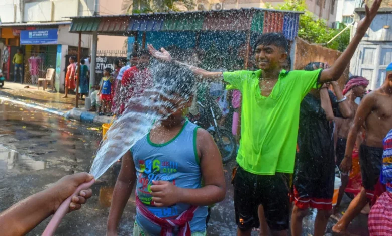 Dehradun Heatwave Alert: Heatwave Alert in Dehradun; 17-Year Record Broken, Relief Expected Within 48 Hours.