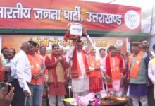 West Bengal BJP Victory Celebration: West Bengal's victory celebrated in Uttarakhand; CM Dhami serves Jhalmuri to party workers in Dehradun.