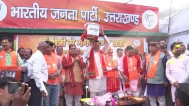 West Bengal BJP Victory Celebration: West Bengal's victory celebrated in Uttarakhand; CM Dhami serves Jhalmuri to party workers in Dehradun.