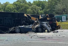 Rishikesh Bus Accident: Char Dham Yatra Bus Overturns Near Shivpuri; Major Tragedy Averted Amidst Screams of 25 Passengers