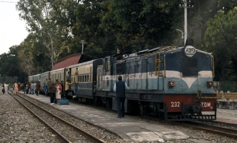 Uttarakhand Rail Connectivity: A Major Boon for Uttarakhand—Ramnagar-Dehradun Rail Service to Boost Connectivity and Accelerate Development.