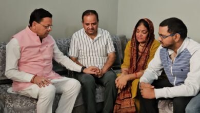 CM Dhami arrives in Almora to pay tribute to Lieutenant Bireshwar Goswami; a grand memorial gate to be built in the martyr's name.