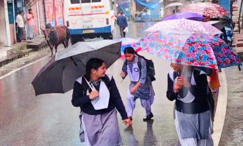 Rain alert in Uttarakhand: Schools in these districts to remain closed tomorrow; administration on alert following IMD warning.