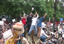During a BJP protest in Dehradun, a march towards the Congress headquarters led to a police-enforced standoff; both parties staged vigorous demonstrations.
