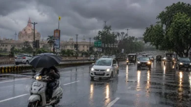 Weather Update: Monsoon weakens, rainfall deficit in 372 districts; find out what the weather will be like across the country, including Delhi and UP.