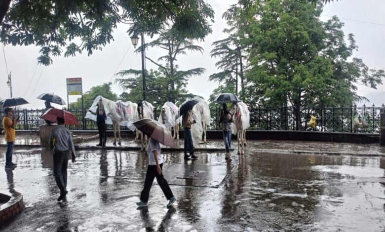 Nainital Monsoon 2026: Monsoon arrives in Nainital; heavy rains fill Naini Lake to the brim, while tourist crowds thin out and hotel rates drop.
