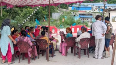 Rishikesh-Karnaprayag Rail Project: Agitation by villagers from three villages over compensation demands intensifies; demand for compliance with court orders.