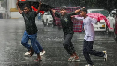IMD Weather Updates: Heavy rain alert for 14 states, including Delhi, UP, and Bihar; flash flood risk rises in Uttarakhand.