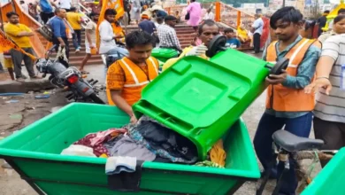 Haridwar Kanwar Mela: Clothes left behind by pilgrims will no longer end up in the trash; the 'Plastic Exchange' campaign will turn them into recycled cotton fiber.
