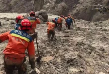 Nepal Floods: Devastation continues despite 724 deaths; 2,500 missing, and a new threat looms!