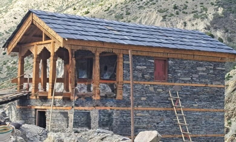 Vibrant Villages in Uttarakhand with traditional wooden and stone houses near China border