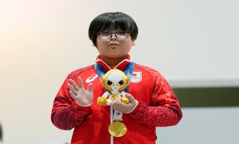 11-year-old Japanese esports player Yuki Kurihara winning gold medal at Asian Games 2026