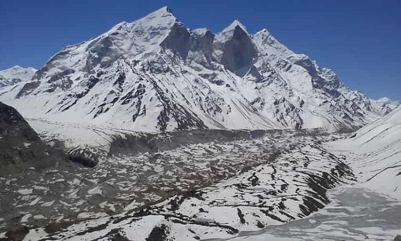 Uttarakhand Glaciers Melting Rapidly: Uttarakhand's glaciers are melting fast; concerns have risen following the Nepal disaster.