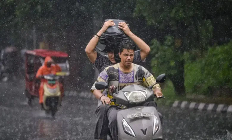 Today's Weather: Weather to change from UP-Bihar to Bengal; storm alert for Jharkhand and Rajasthan; what will the conditions be like in Delhi?